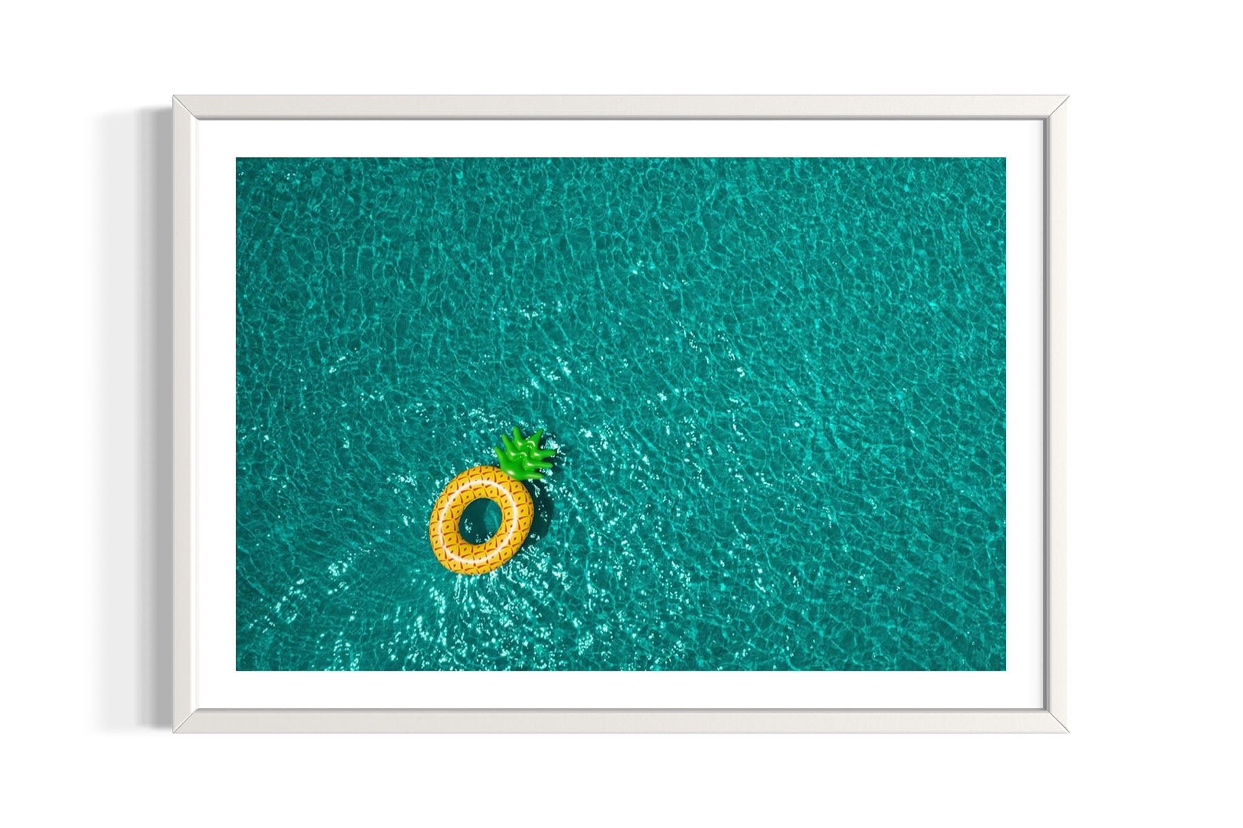 Pineapple Float - Atlantic Ocean