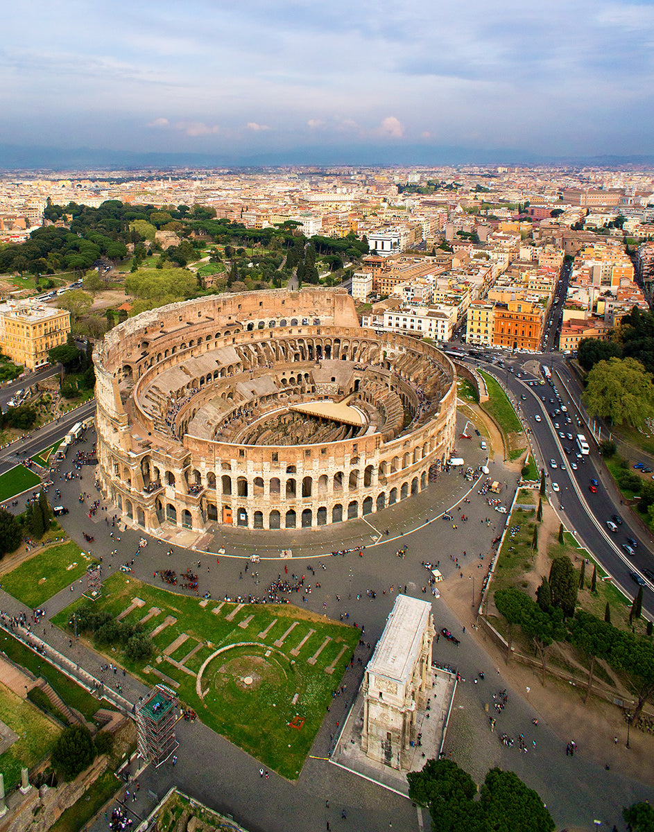 Roman Colosseum - Rome, Italy
